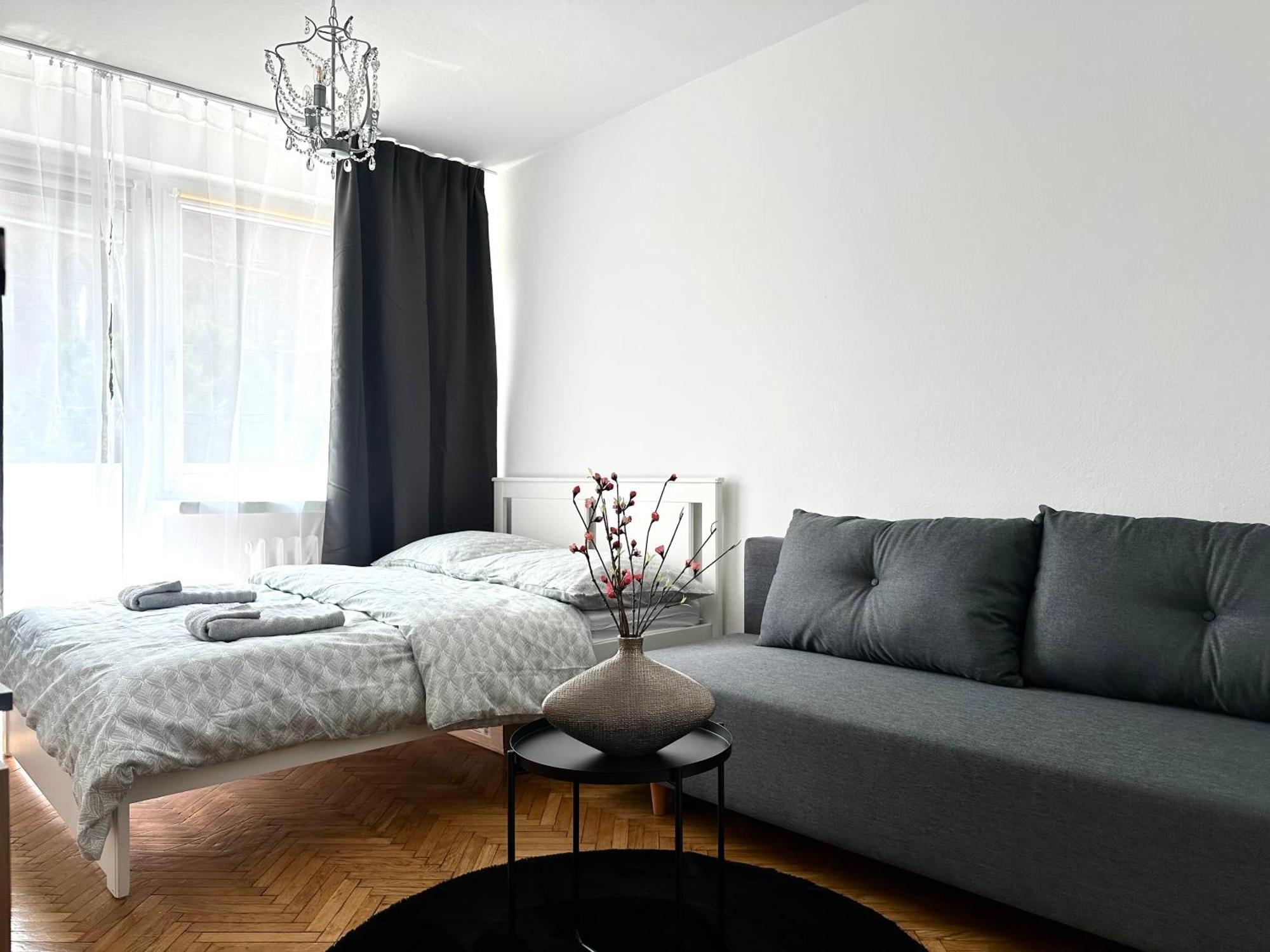 Wita Stwosza Apartment - Self Check-In 20H فروتسواف المظهر الخارجي الصورة