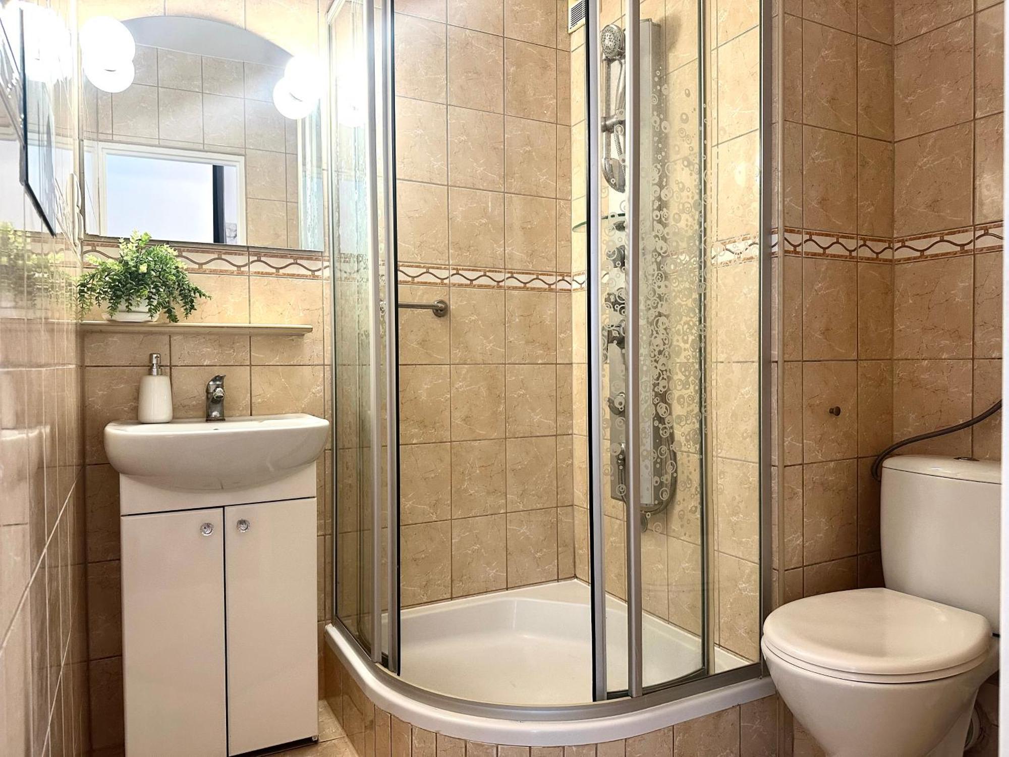 Wita Stwosza Apartment - Self Check-In 20H فروتسواف المظهر الخارجي الصورة