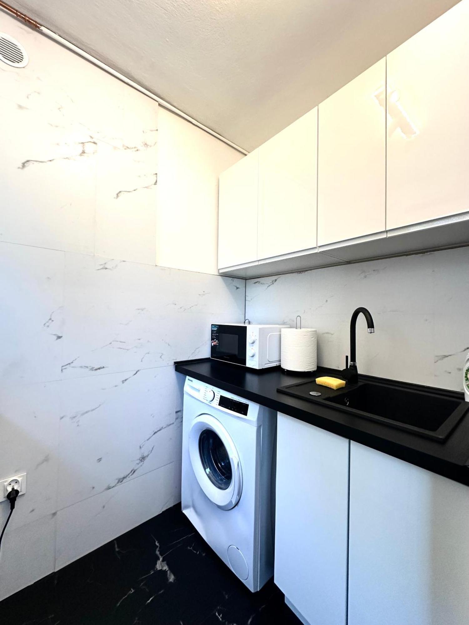 Wita Stwosza Apartment - Self Check-In 20H فروتسواف المظهر الخارجي الصورة